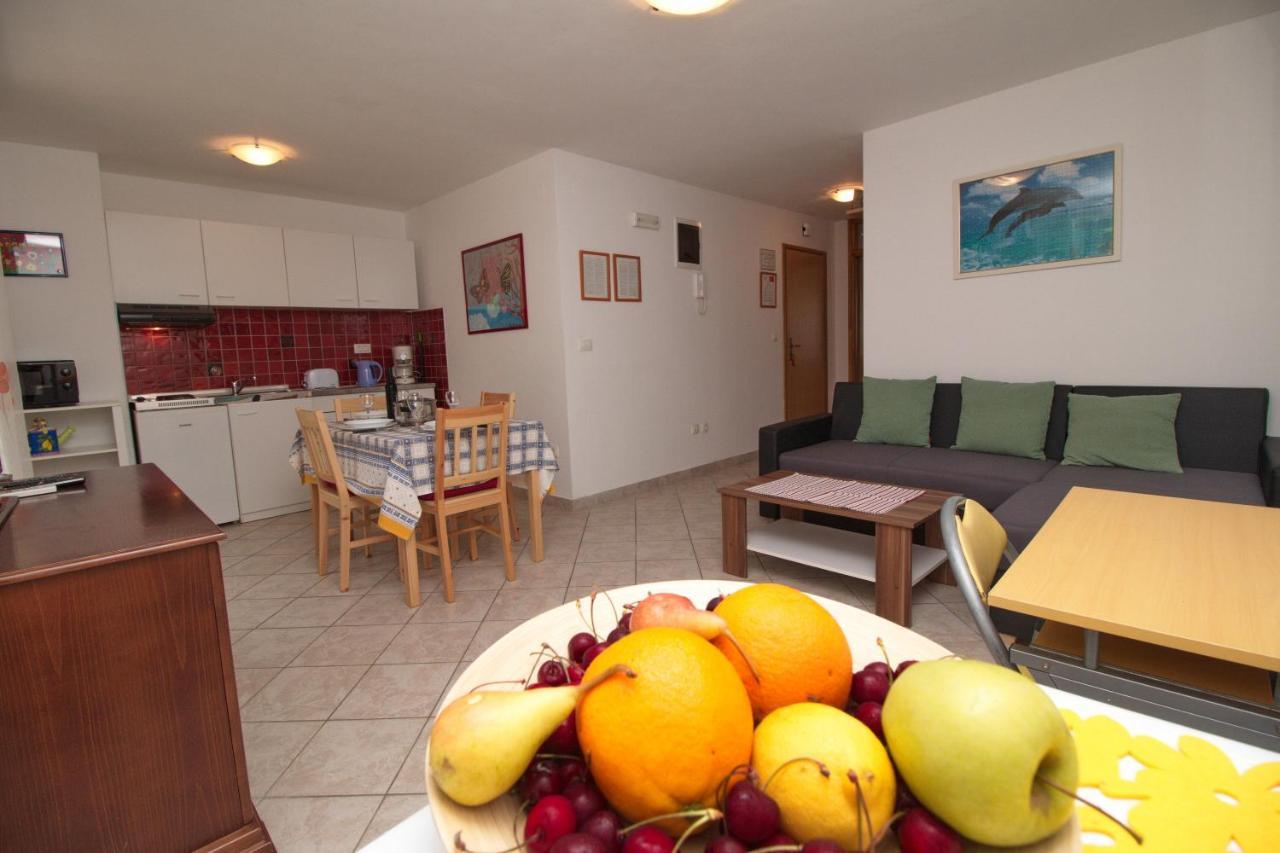 Apartments Lidija Rovinj Bagian luar foto