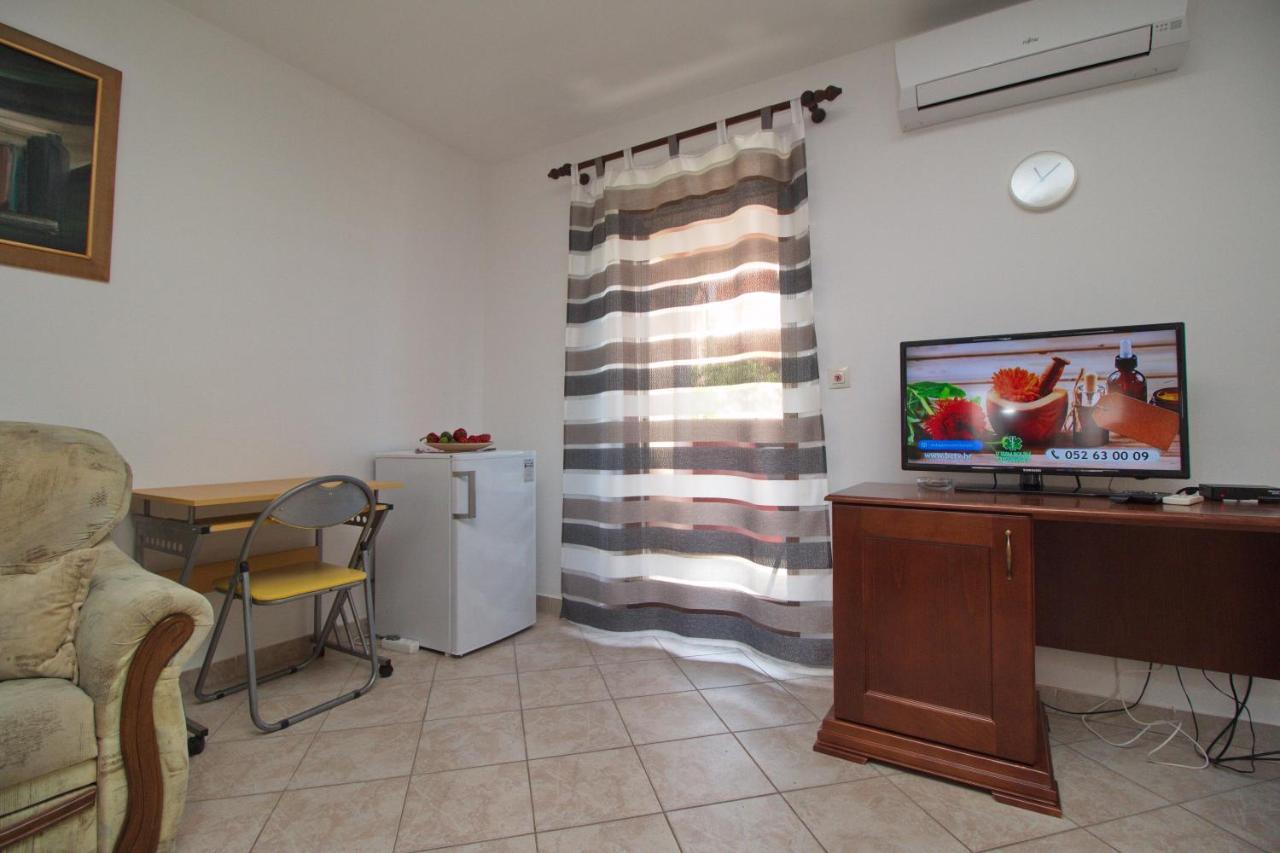 Apartments Lidija Rovinj Bagian luar foto